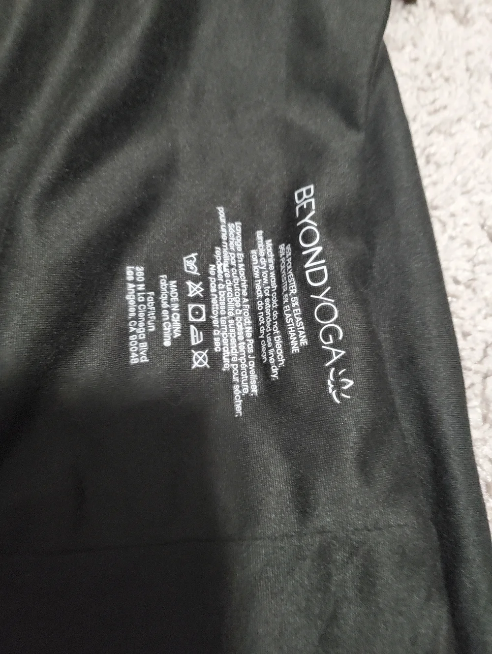 Beyond Yoga Pocket Infinity Scarf